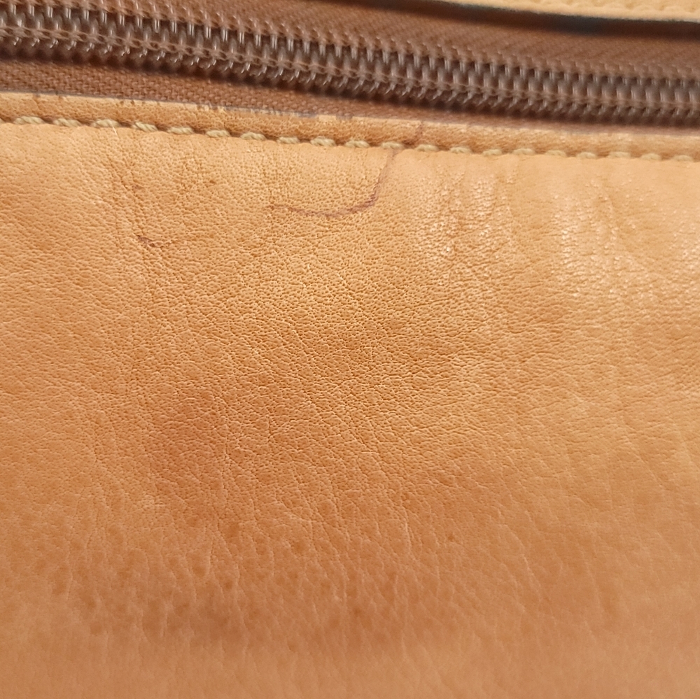 Fossil Shoulder Handbag Tan Leather Distressed Floppy - Picture 10 of 16